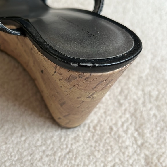 Denver Hayes cork platform black snakeskin-look sandals  Size US8 - Picture 7 of 8